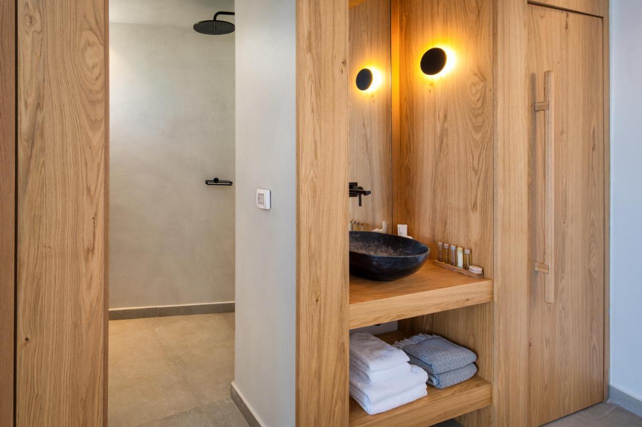 Callia Retreat Suites - Adults Only ฟิรา ภายนอก รูปภาพ