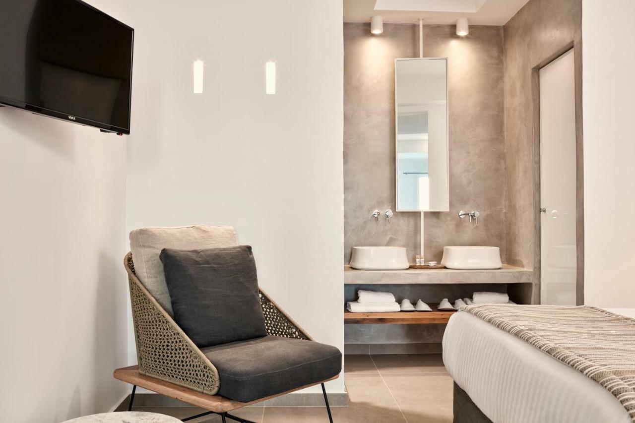 Callia Retreat Suites - Adults Only ฟิรา ภายนอก รูปภาพ